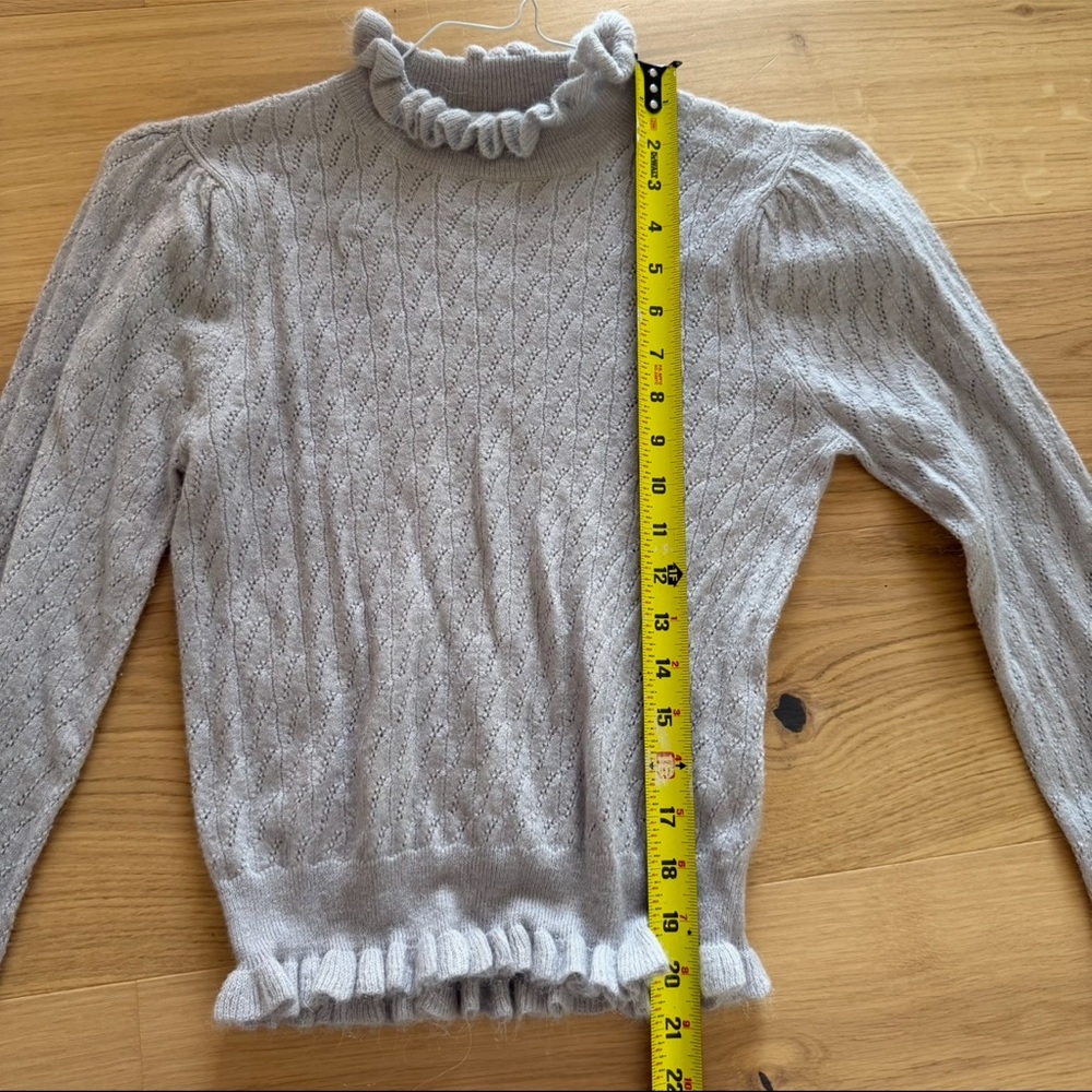 Zara Knit Wool Light Gray Ruffled Sweater - Picture 5 of 9